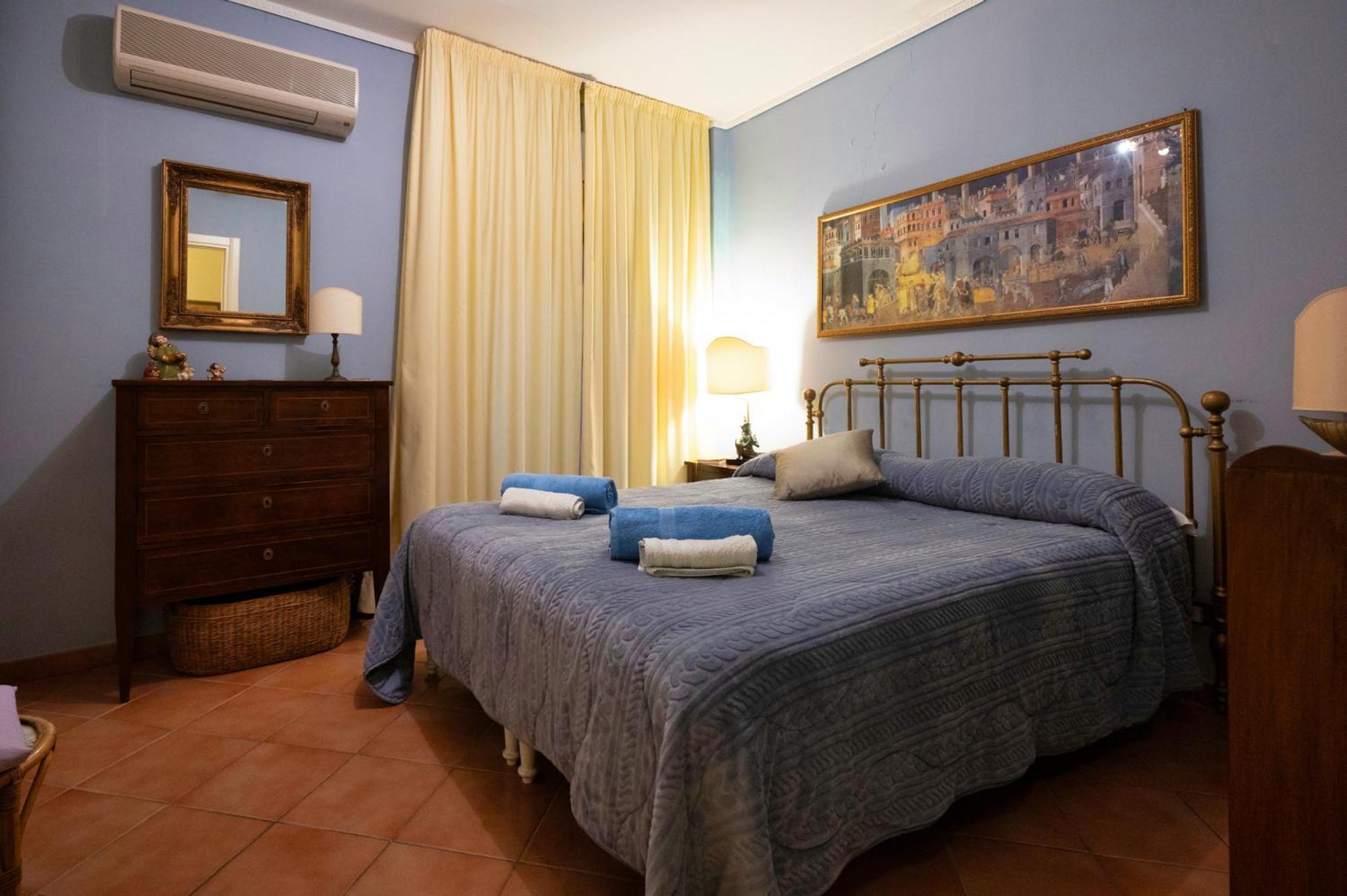 Duomo Square Apartment Taormina Bagian luar foto